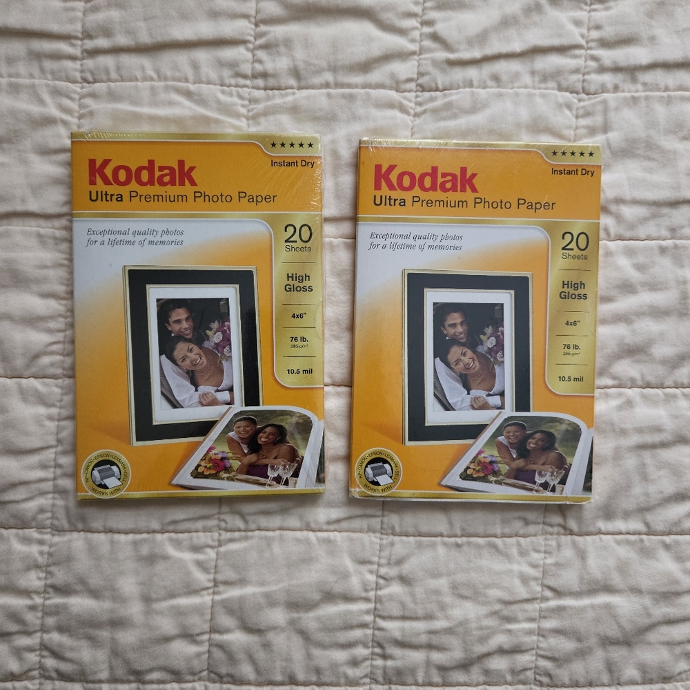 Photo paper (0426)